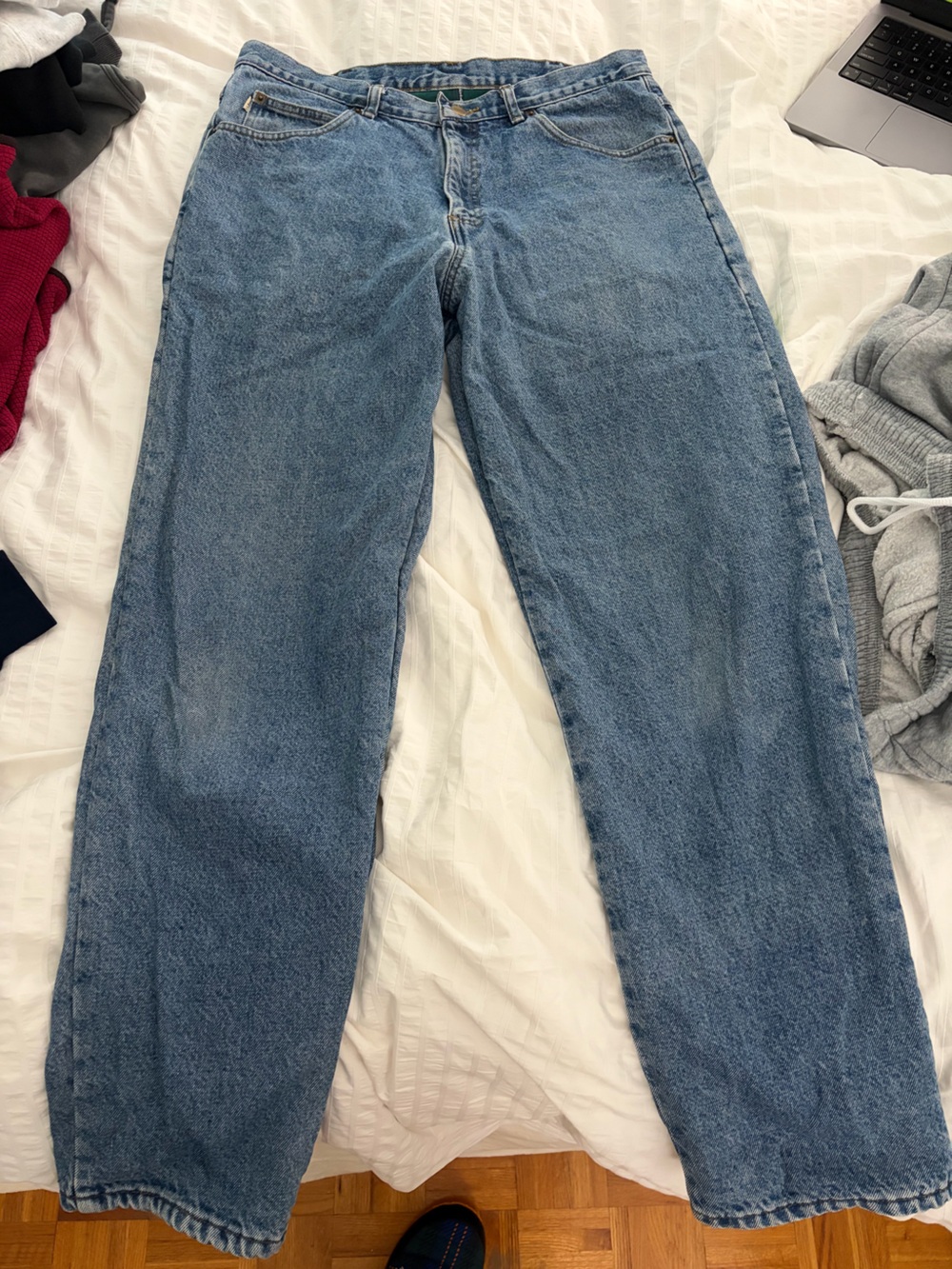 Classic High-Rise Straight Leg Jeans - Blue